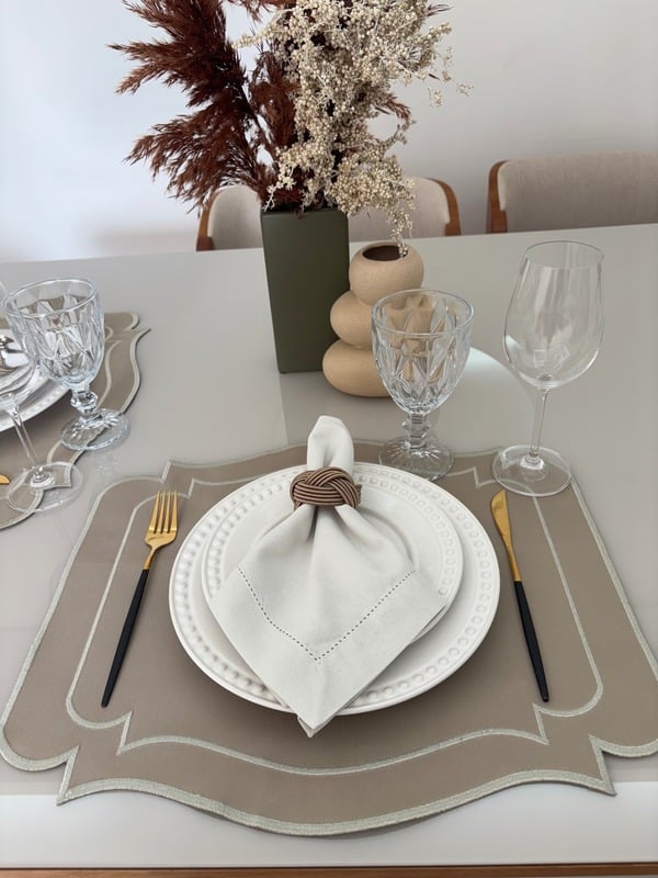 Lugar Americano Dupla Face Avelã - Marrom e Bege - Imagem 3