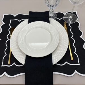 Lugar Americano Unique - 2 faces - preto / bege com bordado branco