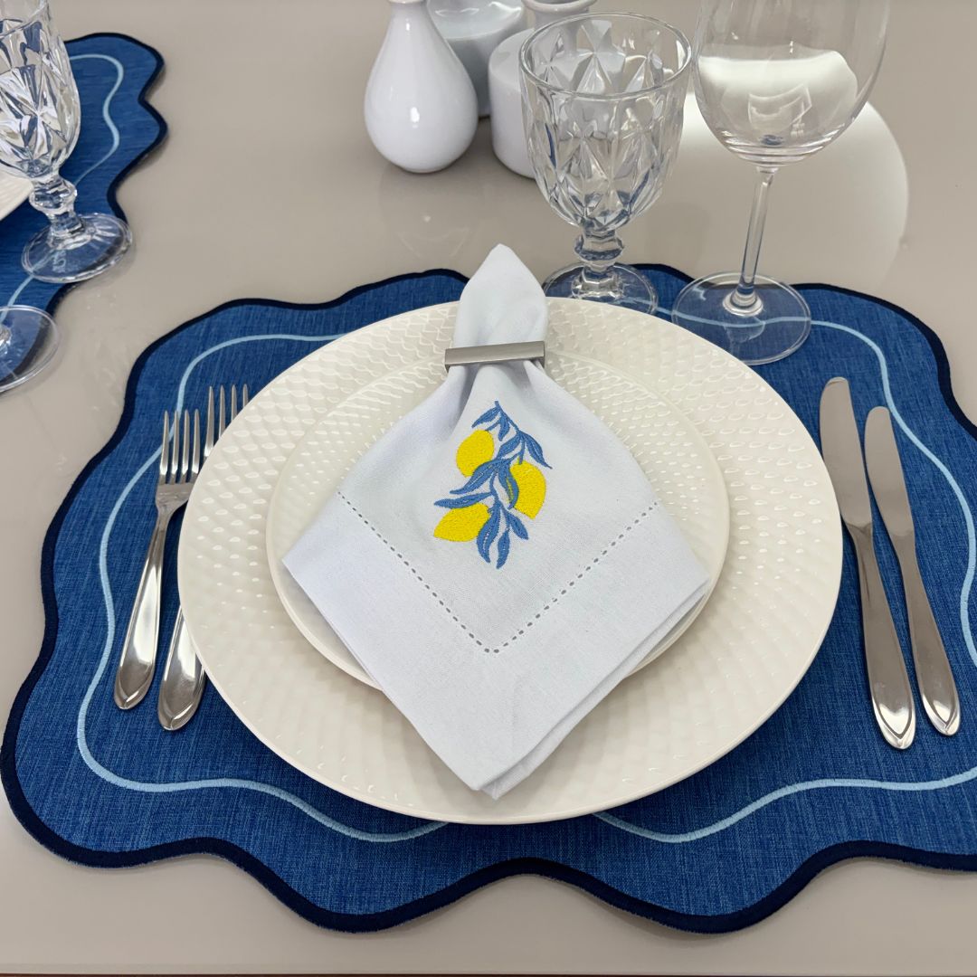 Guardanapo linho misto bordado - branco - limão siciliano folhas azuis - Imagem 3