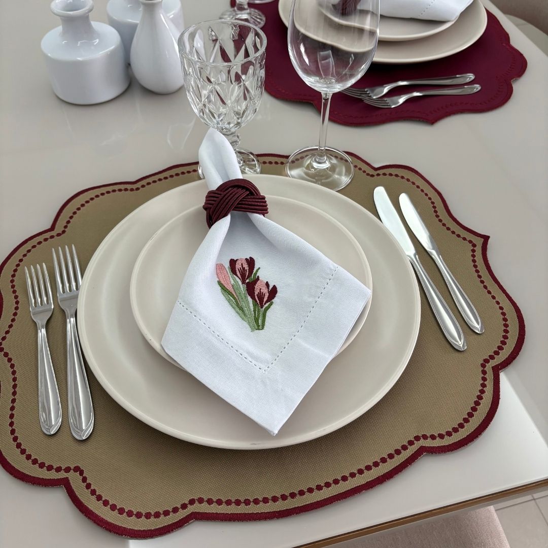 Lugar Americano Pontilhado - 2 faces - bordô / bege escuro com bordado bordô - Imagem 3