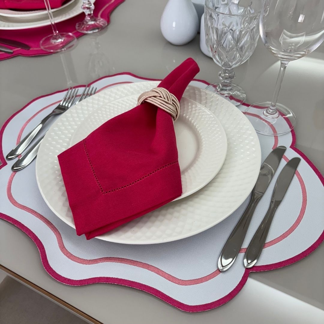 Lugar Americano Cores- 2 faces - branco / rosa pink com bordado degradê rosa pink - Imagem 4