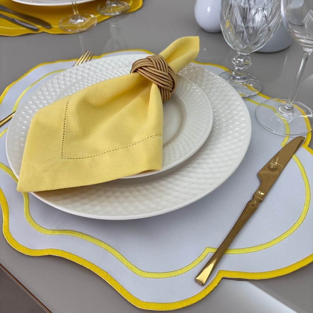 Lugar Americano Cores - 2 faces - branco / amarelo com bordado degradê amarelo e amarelo mais claro - Imagem 10