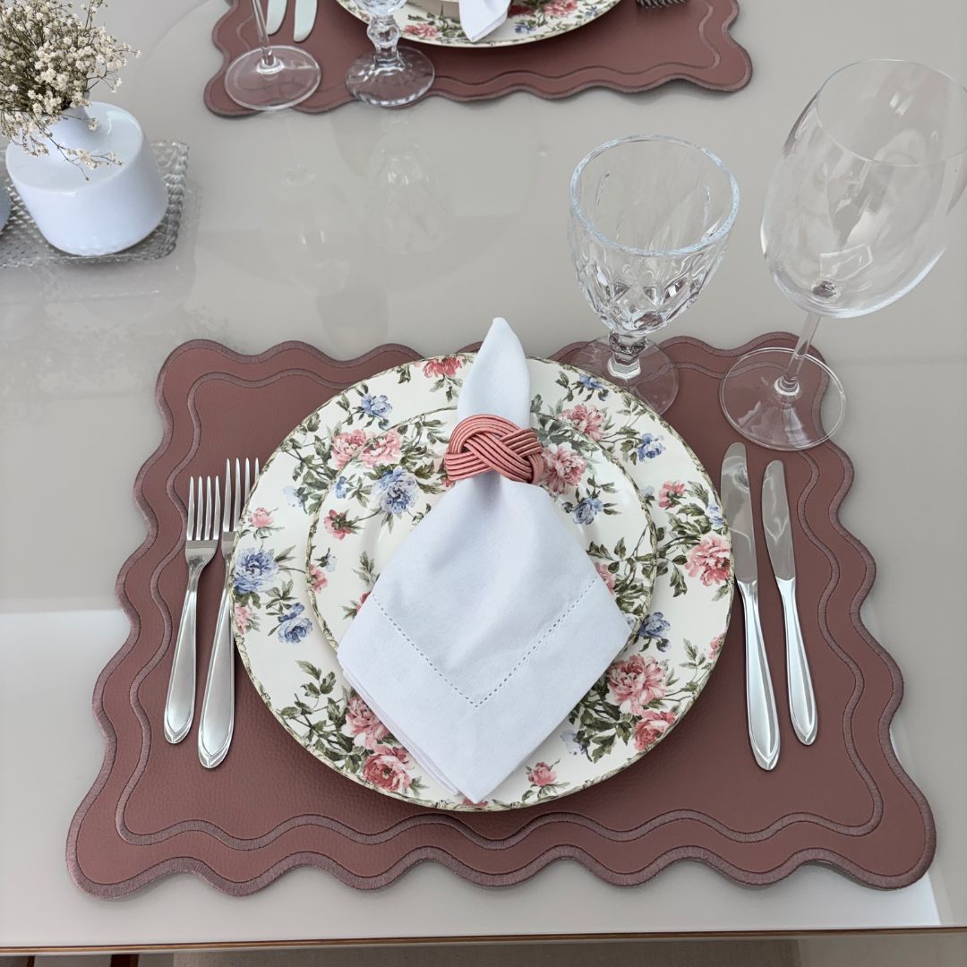 Lugar Americano Encanto Corino - 2 faces - rosê / branco com bordado rosê