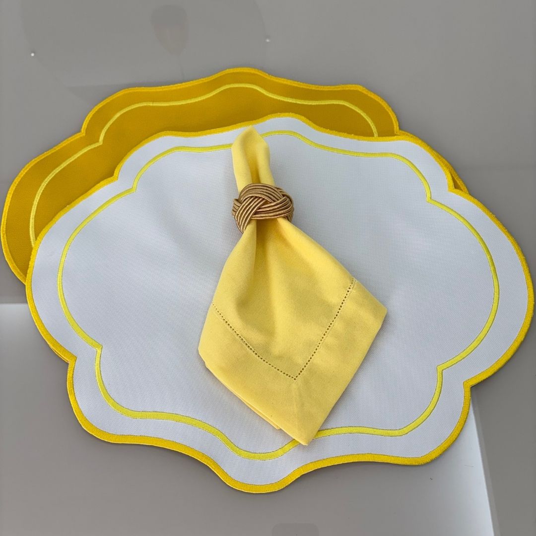 Lugar Americano Cores - 2 faces - branco / amarelo com bordado degradê amarelo e amarelo mais claro - Imagem 5