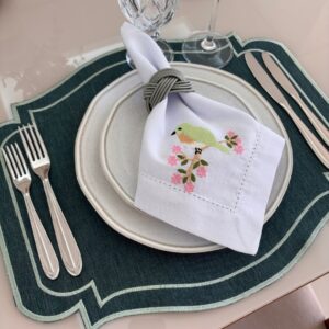 Lugar Americano Classic Linho - 2 faces - verde kentucky / branco com bordado verde
