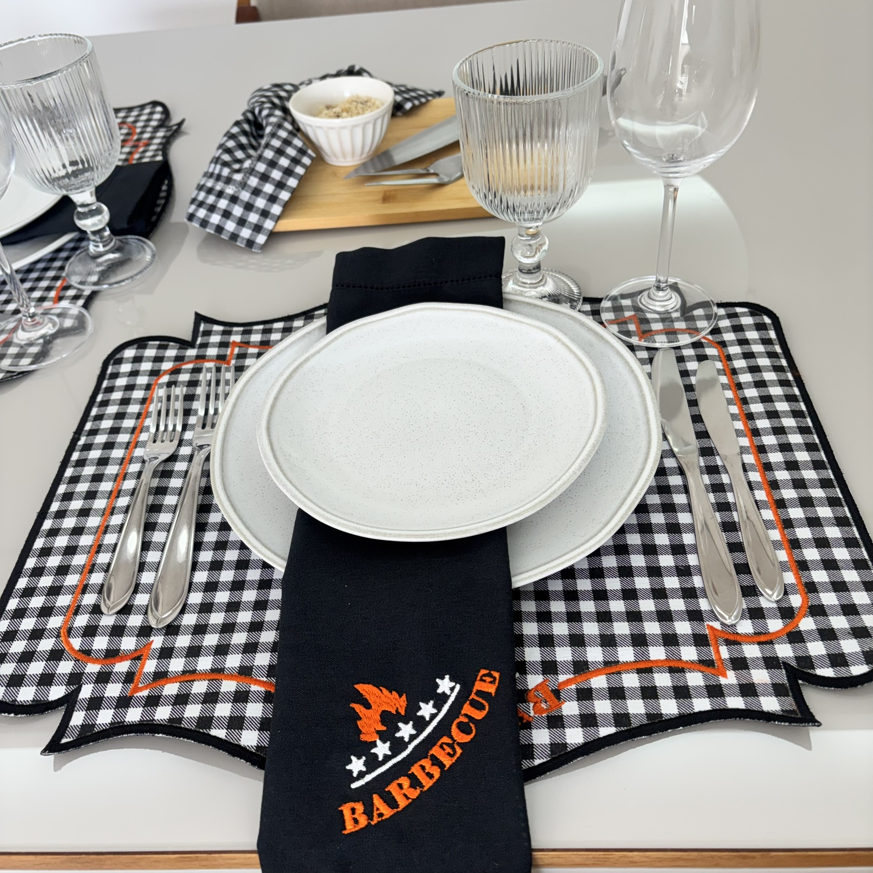 Guardanapo linho misto bordado - preto - barbecue - Imagem 2