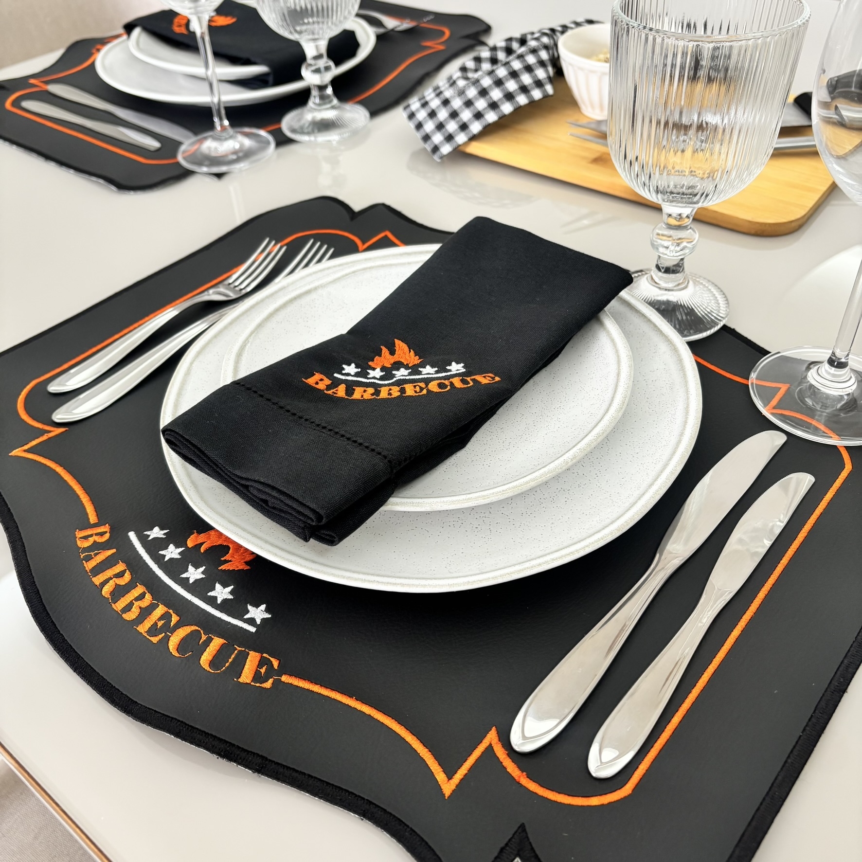 Guardanapo linho misto bordado - preto - barbecue - Imagem 4